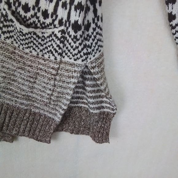 American Eagle Chunky Knit Open Cardigan Size‎ Small Brown, White, Southwest - Picture 8 of 11